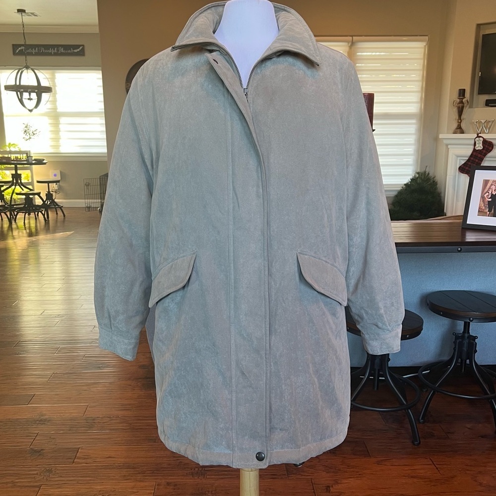 Bromley Sport Real Down Coat Women’s Medium Taupe Faux Suede Quilted Insulated - Picture 2 of 14